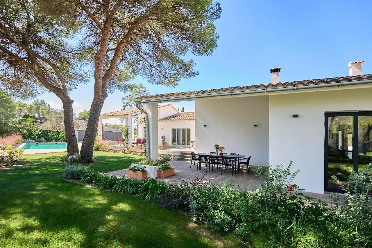 Casa Brisa Boutique Guest House - Gay Men Only Sant Pere De Ribes 0*,