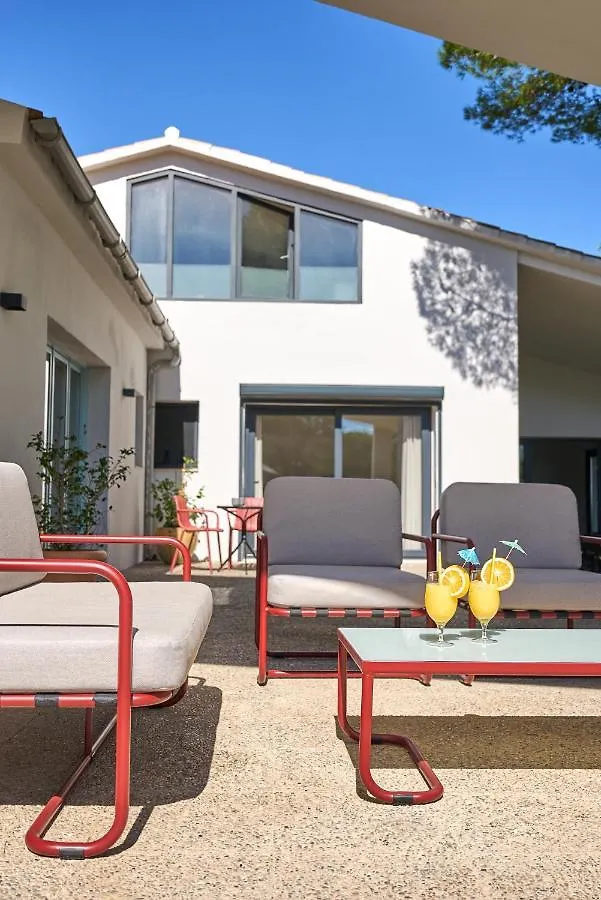 Casa Brisa Boutique Guest House - Gay Men Only Sant Pere De Ribes Bed and breakfast